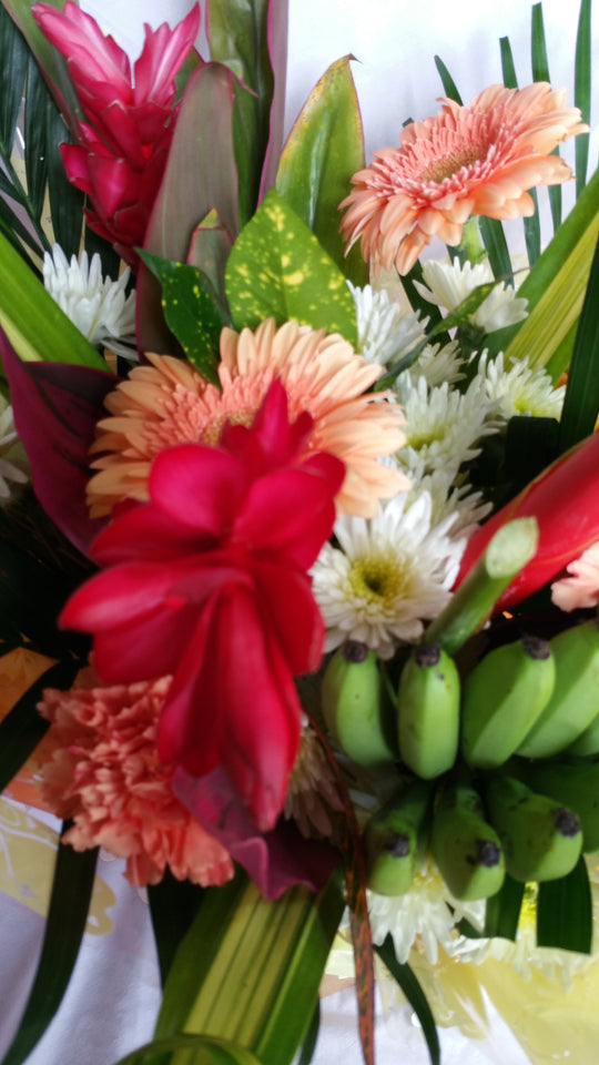 Tropical Box Bouquet (2)